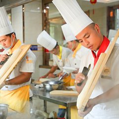 能够熟练掌握烹饪基本功的操作技能