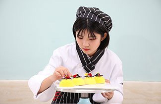 欢迎广大学子来校实地参观
