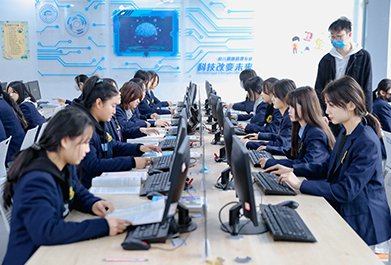 本校为技能认证考点