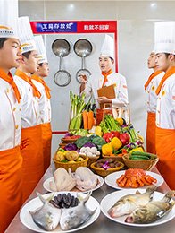 培养专业知识丰富