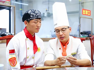 实操课时占总课时80%以上