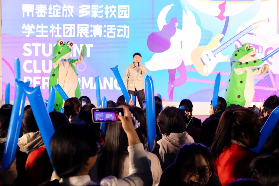 同类内容本文从兴趣挖掘