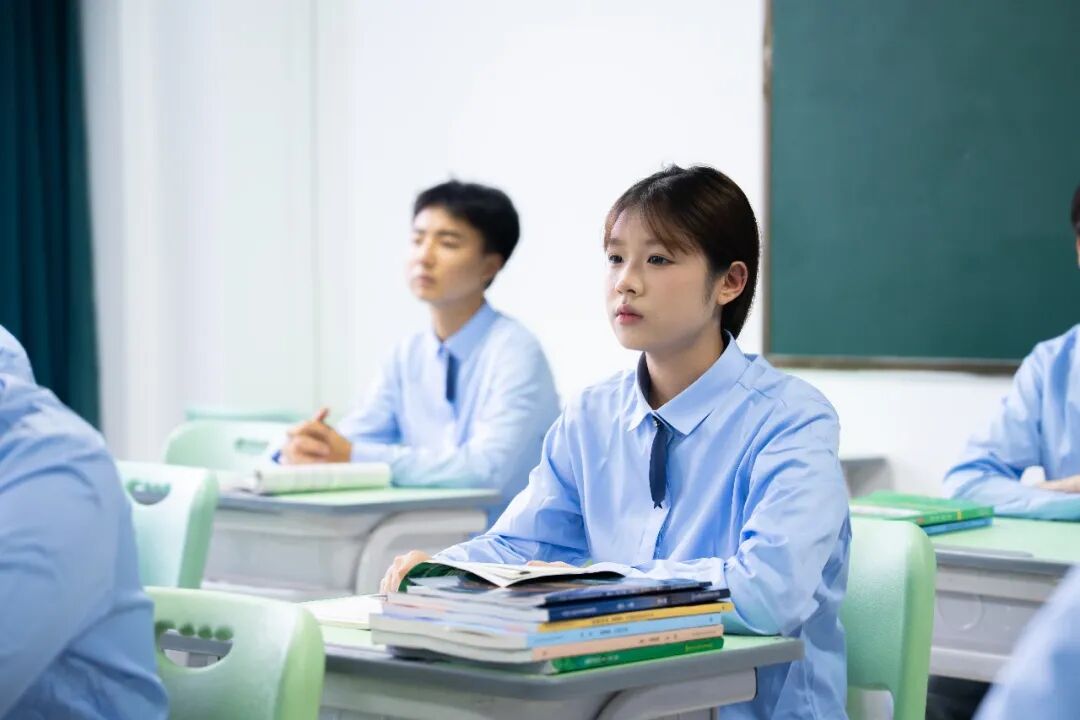 学子可选职教高考升学或直接就业