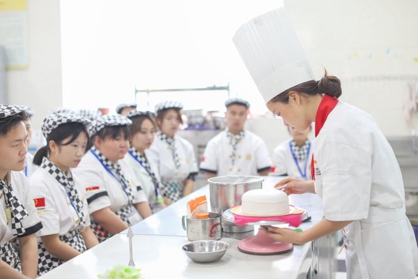 高二结束后什么时候报名单招培训爱游戏体育平台app入口官网登录 陕西高职单招的关键时间节点 二
