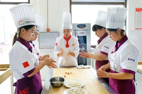 还是计划开设自己的餐饮店铺