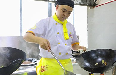 往届初中及以上学历毕业生